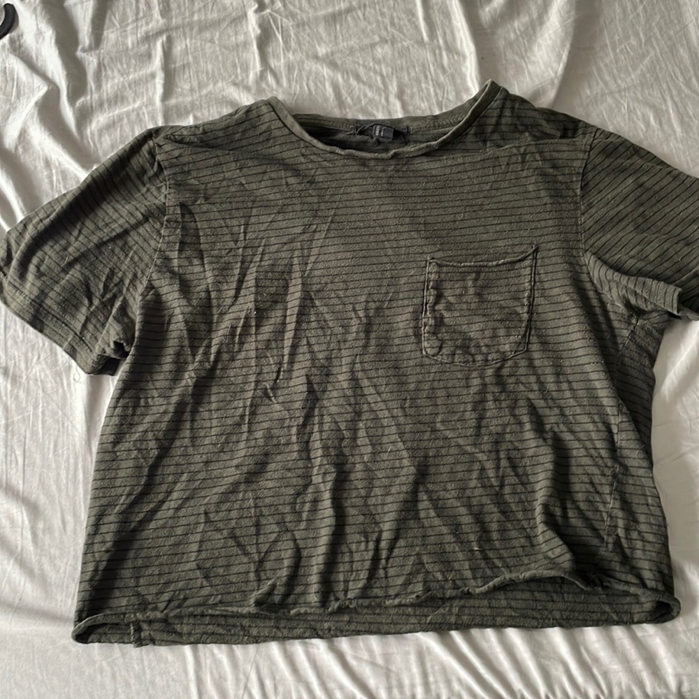 Green striped crop top T-shirt